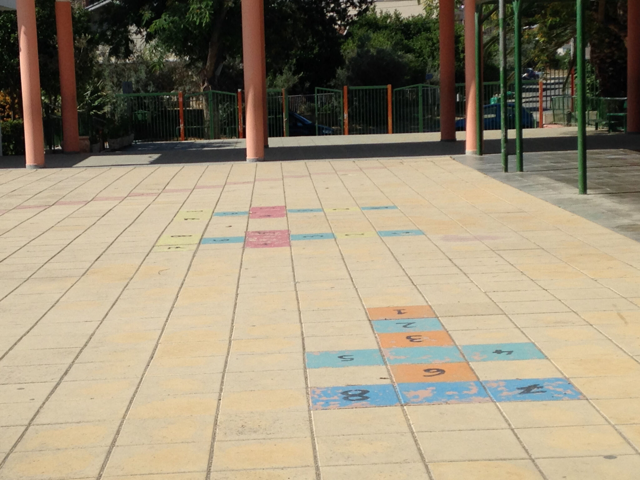 «Αυτοτραυματισμό» του 8χρονου βλέπει η ΠΟΕΔ, «παρακμιακές εποχές» ο Μυλωνάς