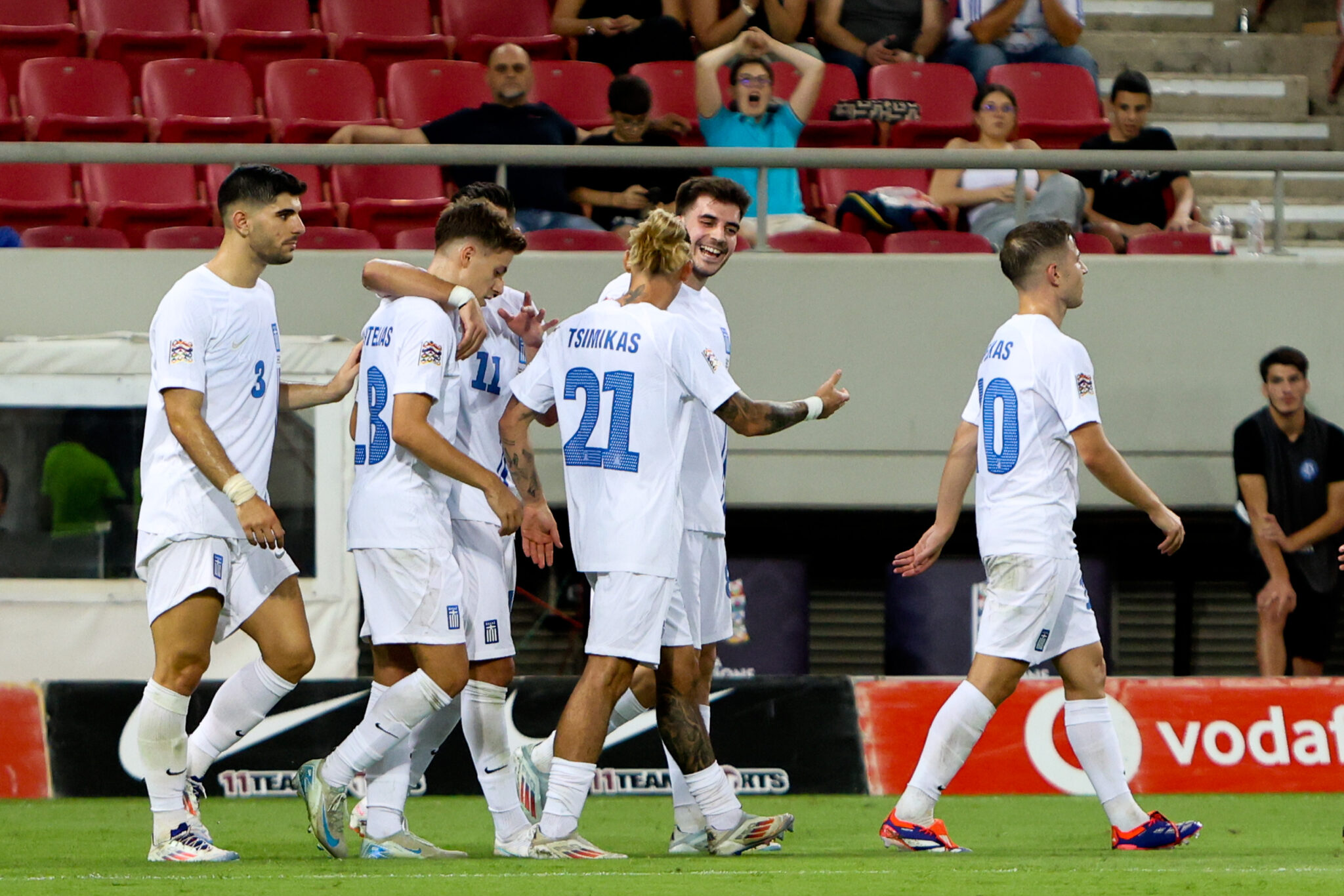 Αγγλία-Ελλάδα: Για την υπέρβαση στο «Wembley», στη μνήμη του Τζορτζ…