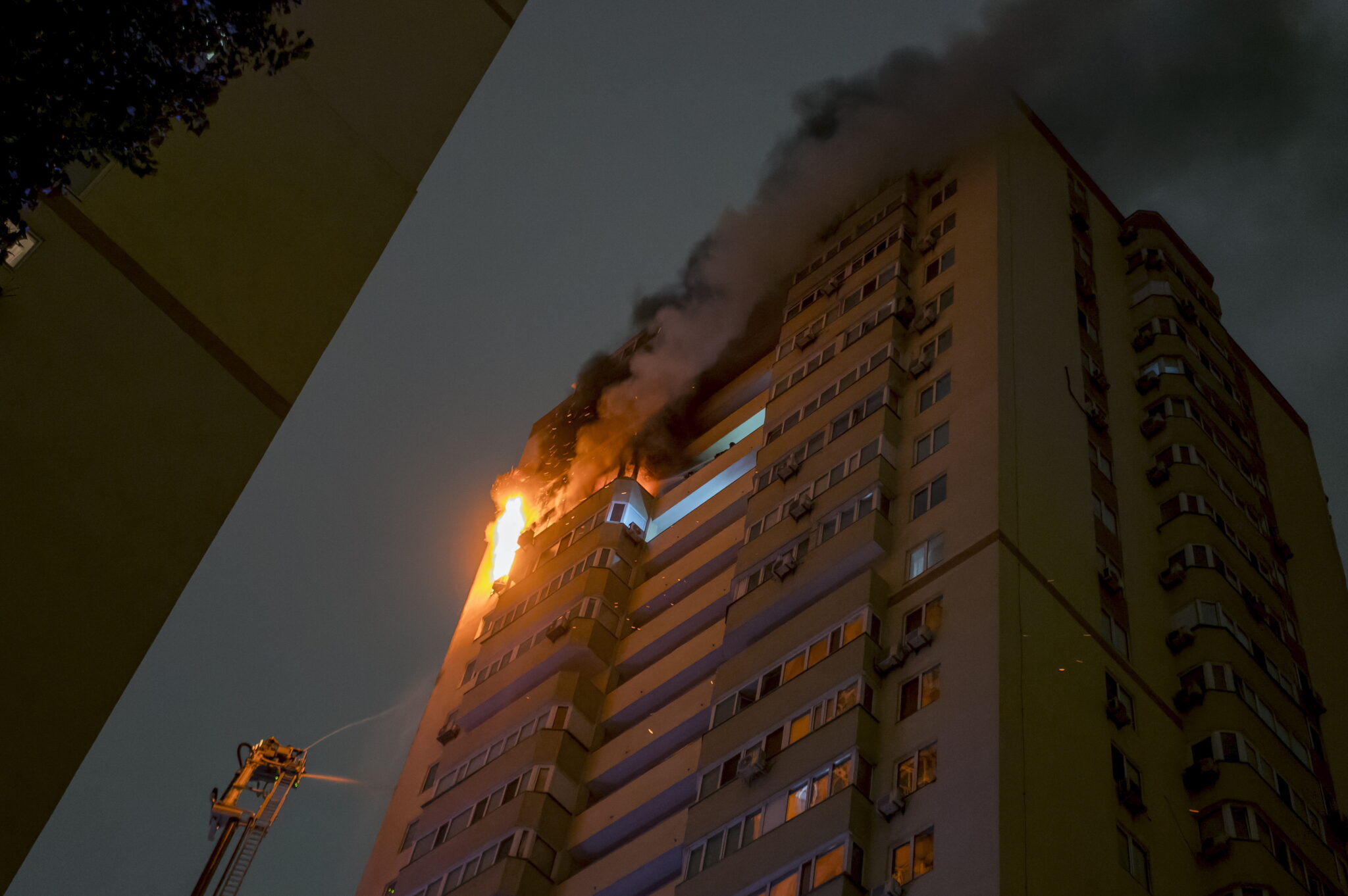Nεκροί και τραυματίες από ρωσική επίθεση στην ανατολική Ουκρανία
