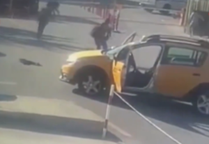 ΒΙΝΤΕΟ: Η στιγμή που ένοπλοι εισβάλουν στην Τουρκική Αεροδιαστημική Βιομηχανία