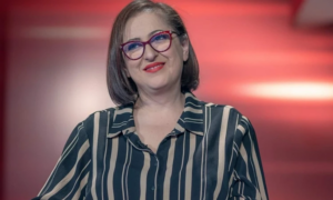 Σίλια Ιωαννίδου: Στόλισε ήδη χριστουγεννιάτικο δέντρο της & αυτός είναι ο λόγος