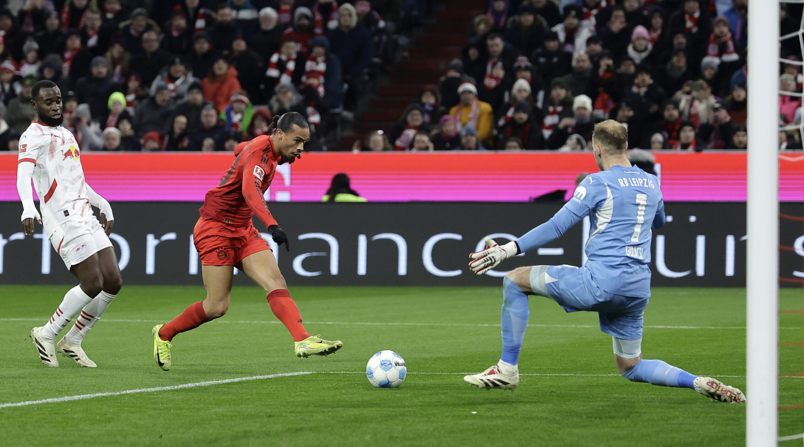 Το έκαναν… run n’ gun και στο τέλος η Μπάγερν σταμάτησε στα 5 γκολ