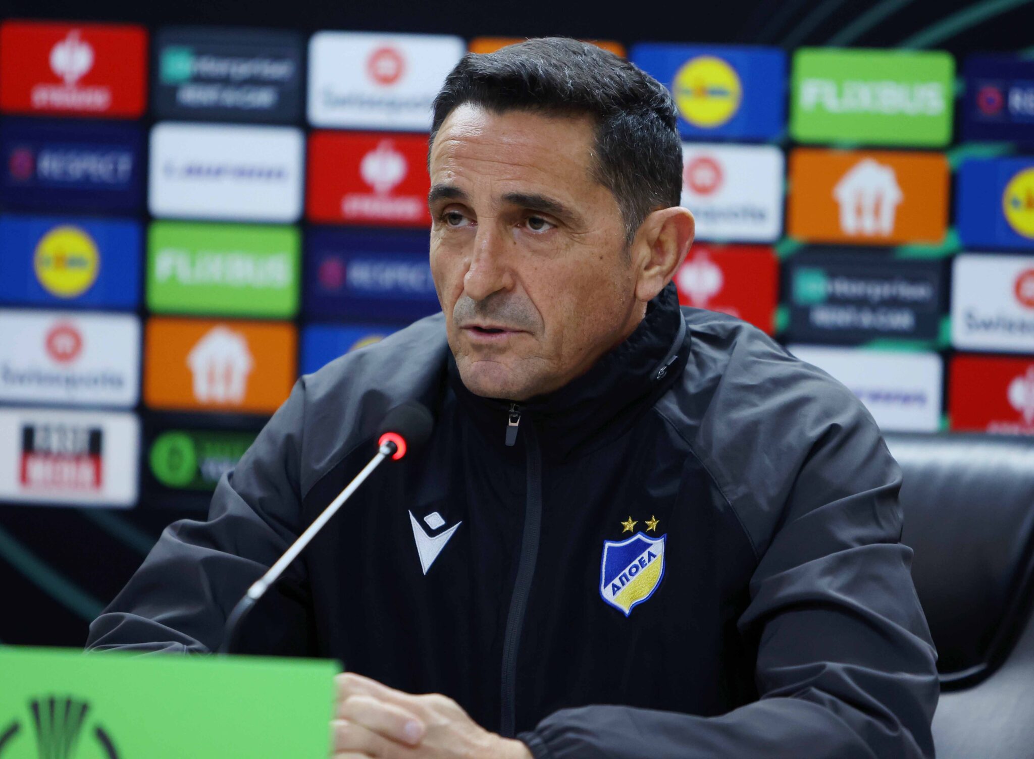 Χιμένεθ: «Ένα μεγάλο κλαμπ όπως είναι ο ΑΠΟΕΛ πρέπει να μπαίνει στο γήπεδο μόνο για να κερδίζει» (ΒΙΝΤΕΟ)