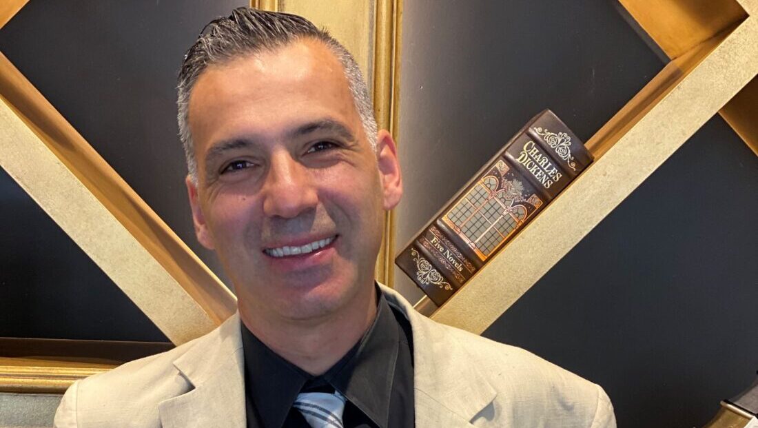 Ο Καθηγητής του Ινστιτούτου Κύπρου Κωνσταντίνος Δόβρoλης στην Εθνική Επιτροπή για την Τεχνητή Νοημοσύνη