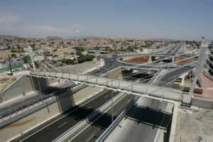 Γιατί τα roundabouts στην Κύπρο αποτελούν «καρουζέλ του τρόμου»