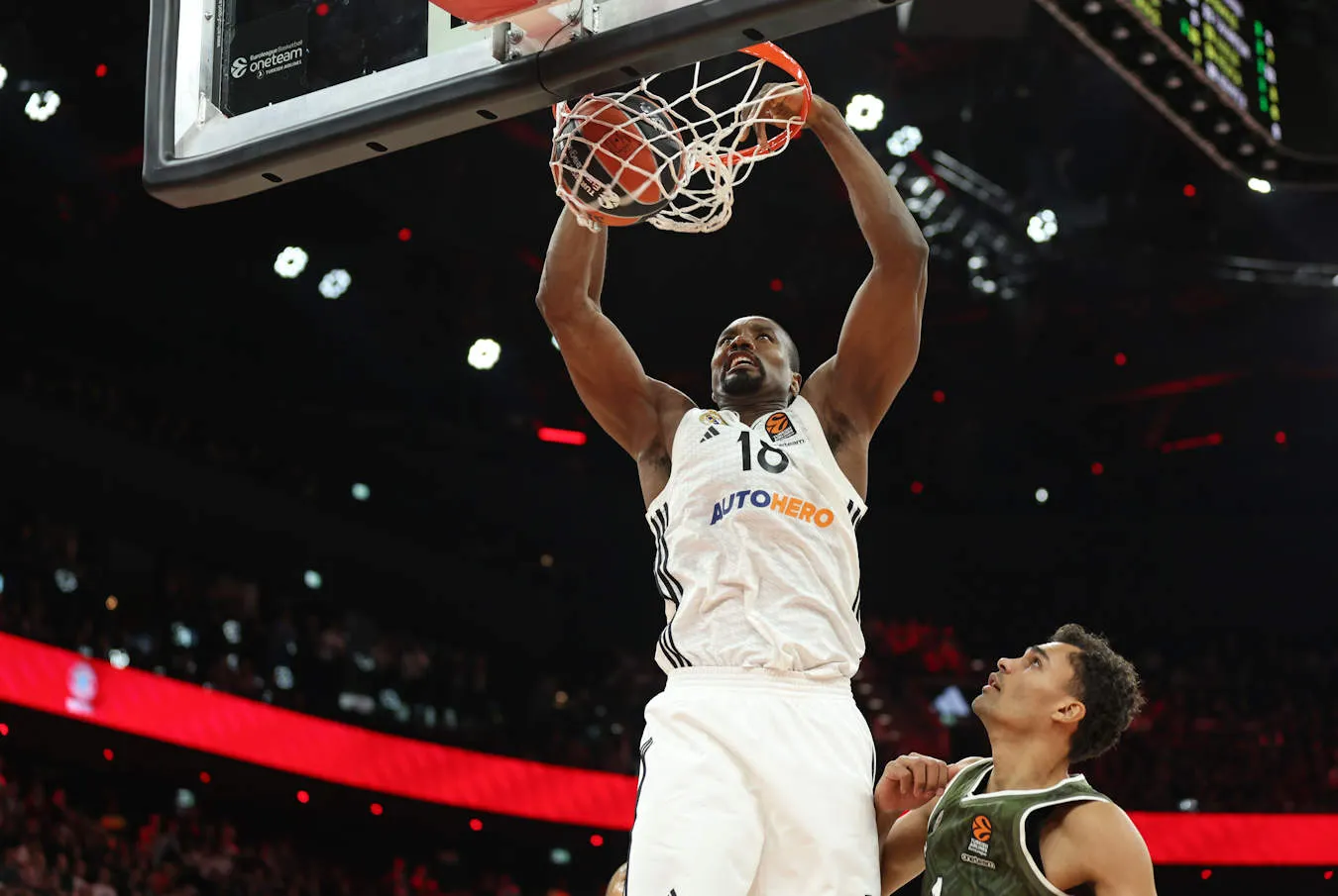 Νέα τριγμοί στη Ρεάλ Μαδρίτης: Σκέφτεται να αποχωρήσει ο Ιμπάκα