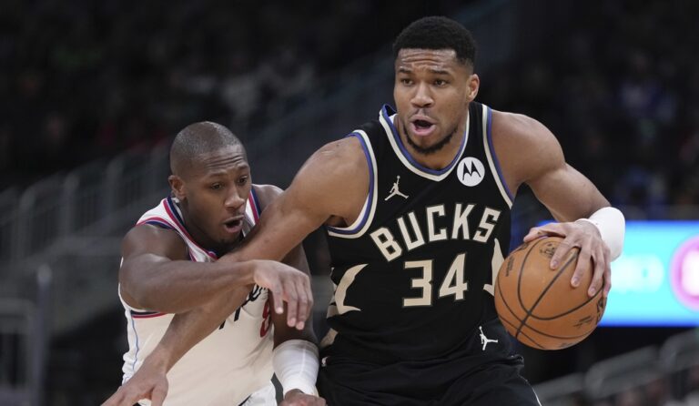 Ψυχωμένοι Μπακς με κομβικό Γιάννη «λύγισαν» τους Κλίπερς- Παρέλαση των Σέλτικς στη Φιλαδέλφεια (ΒΙΝΤΕΟ)