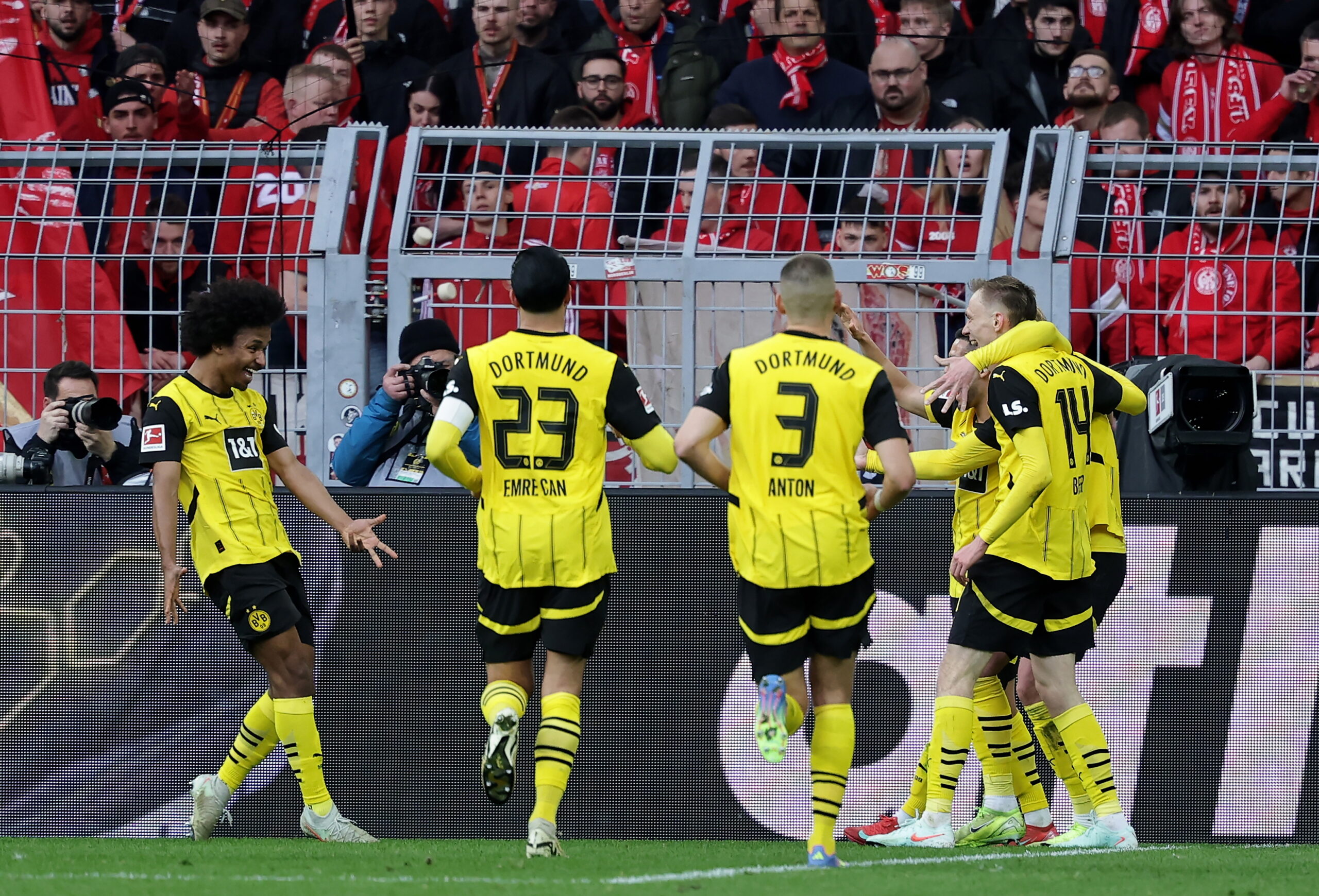 Η Ντόρτμουντ «φρέναρε» την Μάιντς με τριάρα