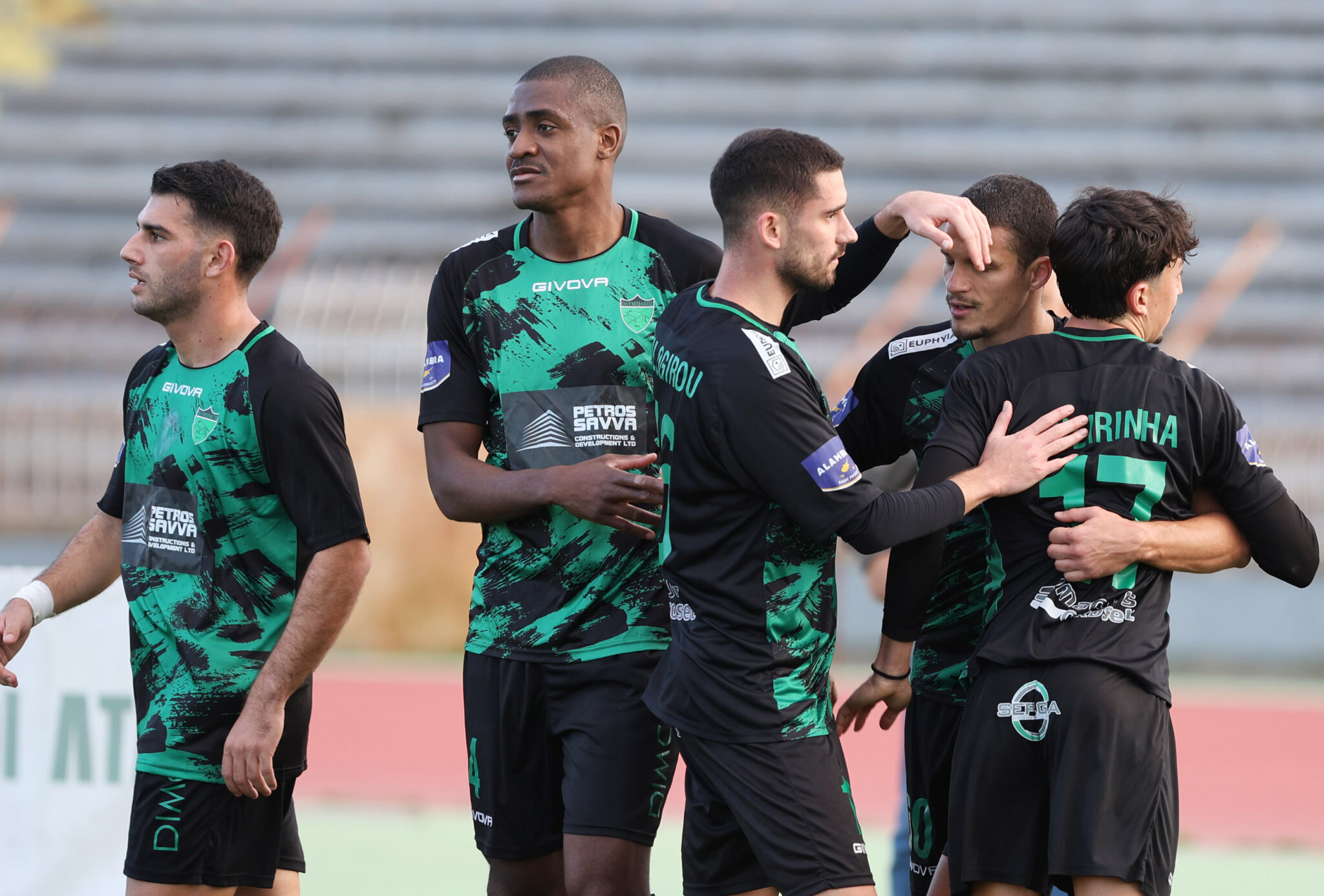 Β’ Κατηγορία: Ακάθεκτη η ΕΝ/Διγενής Ύψωνα, μεγάλη ανατροπή για τον Ολυμπιακό