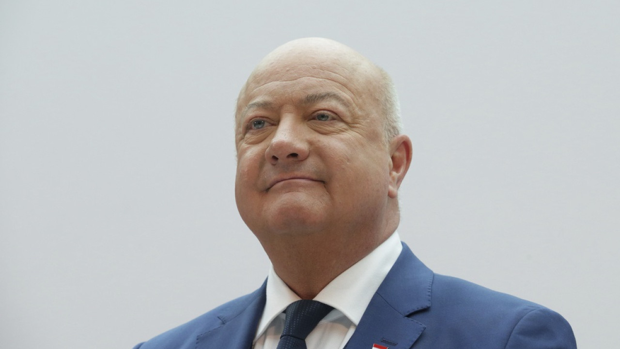 Ο Κρίστιαν Στόκερ ορκίστηκε Kαγκελάριος Αυστρίας