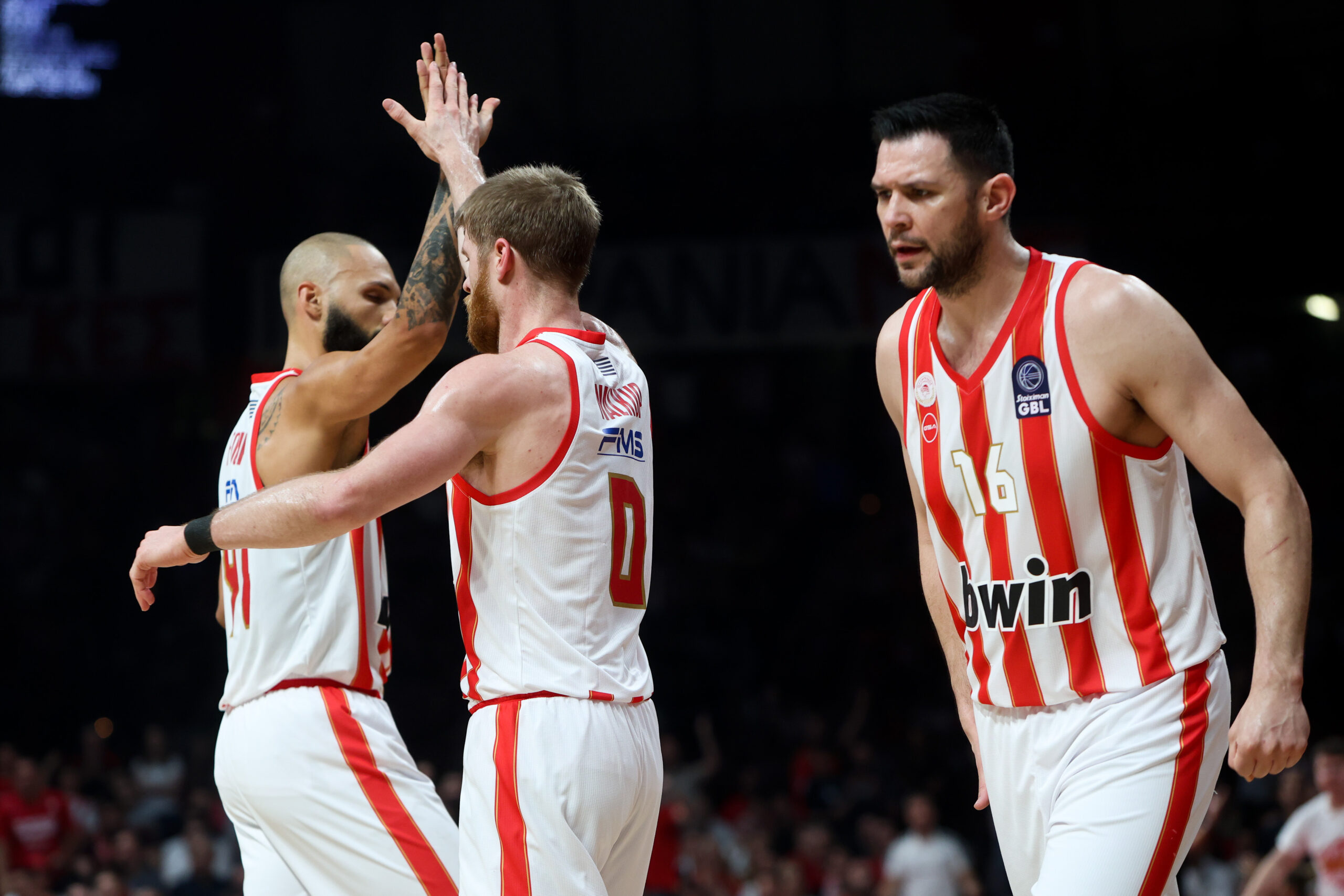 Επέστρεψε από το -13 και πήρε τη φιλική νίκη επί της Αρμάνι Μιλάνο ο… δημιουργικός Ολυμπιακός