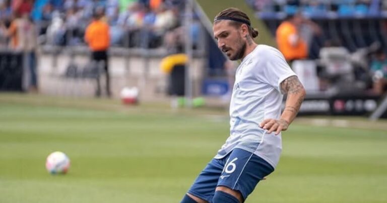 Ντύνει στα «γαλαζοκίτρινα» τον Σταφυλίδη ο ΑΠΟΕΛ