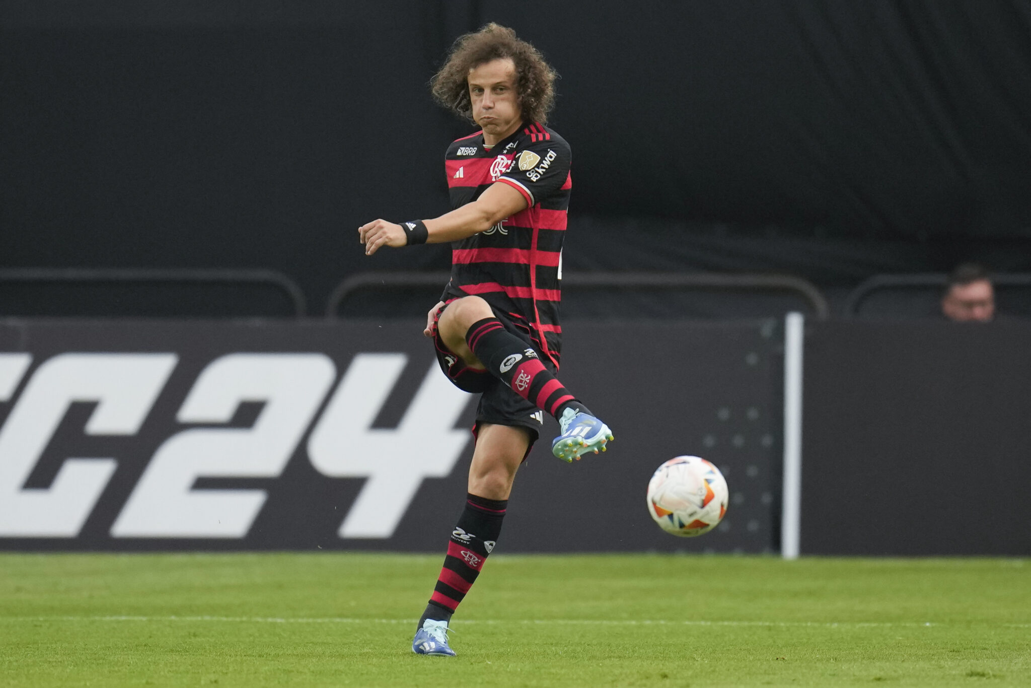 «Η Πάφος υπέβαλε πρόταση για τον Νταβίντ Λουίζ, το σκέφτεται ο ίδιος»