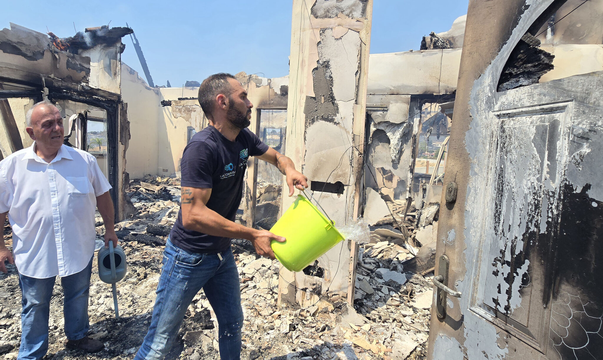 Ψυχολόγους, παιδοψυχολόγους και γιατρούς στέλνει ο ΟΚΥπΥ στις πυρόπληκτες περιοχές