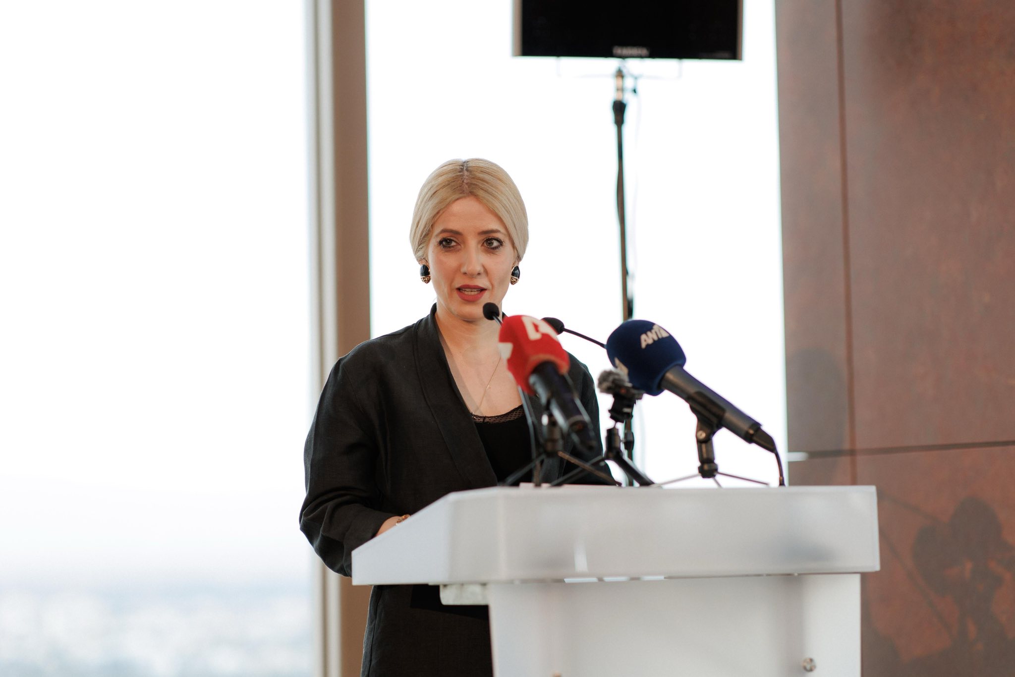 «Εγκληματική αποτυχία»: Δριμύ κατηγορώ και έξι ερωτήματα για τη φονική πυρκαγιά από τον ΔΗΣΥ