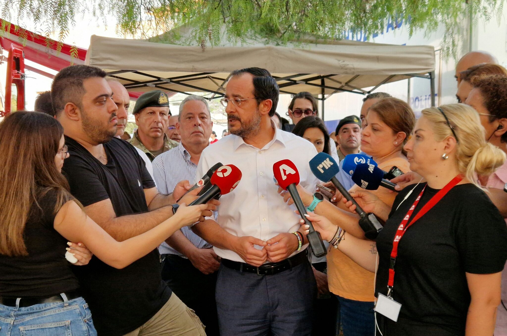 Χάος στο πολιτικό σκηνικό μετά τη φονική πυρκαγιά, ετοιμάζουν εκδηλώσεις διαμαρτυρίας