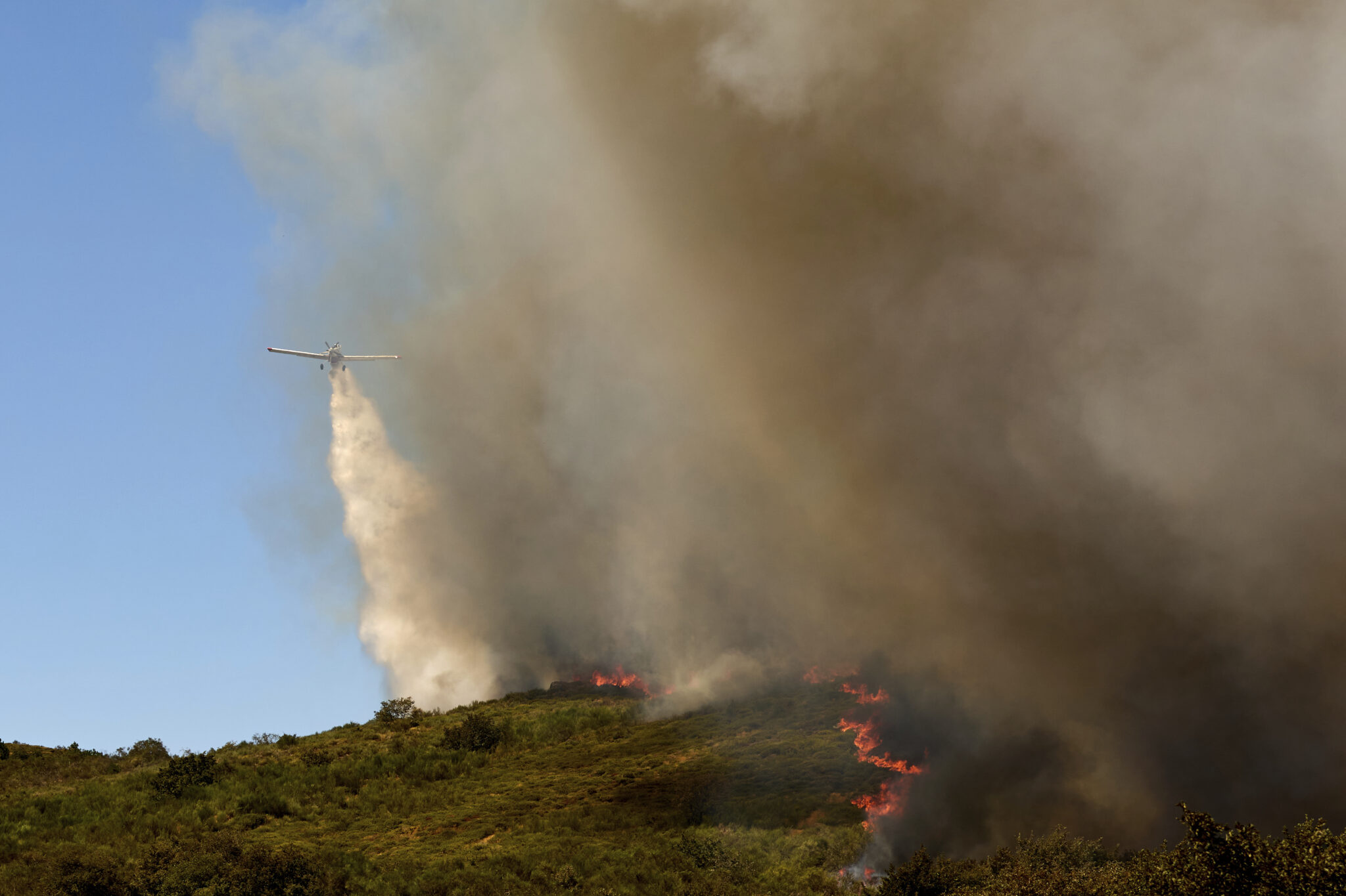 Εφιάλτης δίχως τέλος οι πυρκαγιές στην Ισπανία