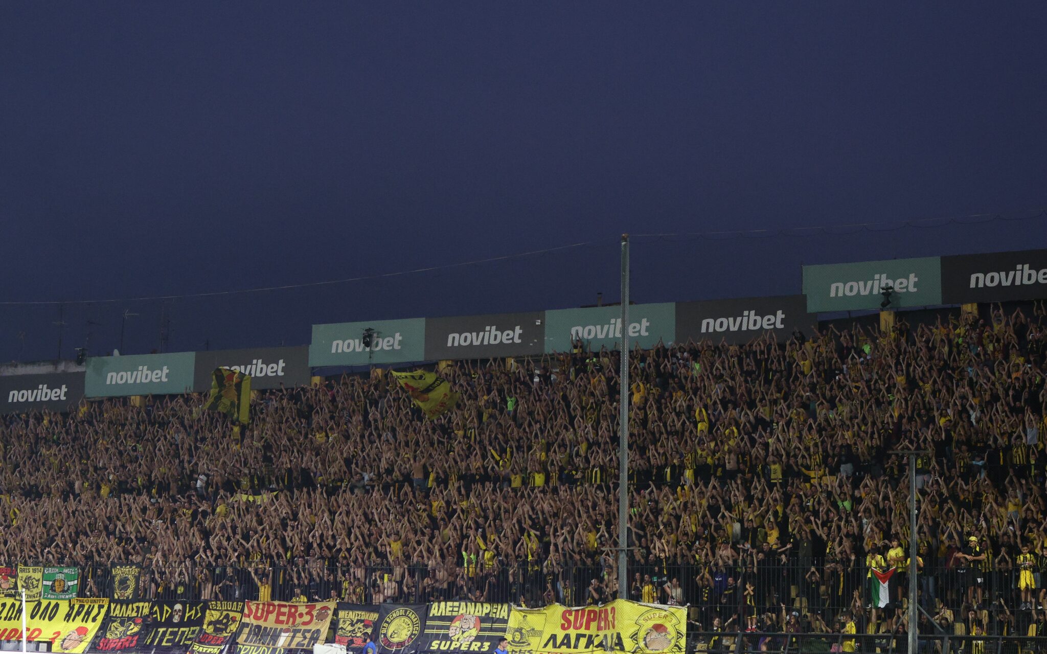 Άρης-Λάρισα: Από αρνητικά σερί και ψάχνοντας νίκη για το restart στο «Κλ. Βικελίδης»