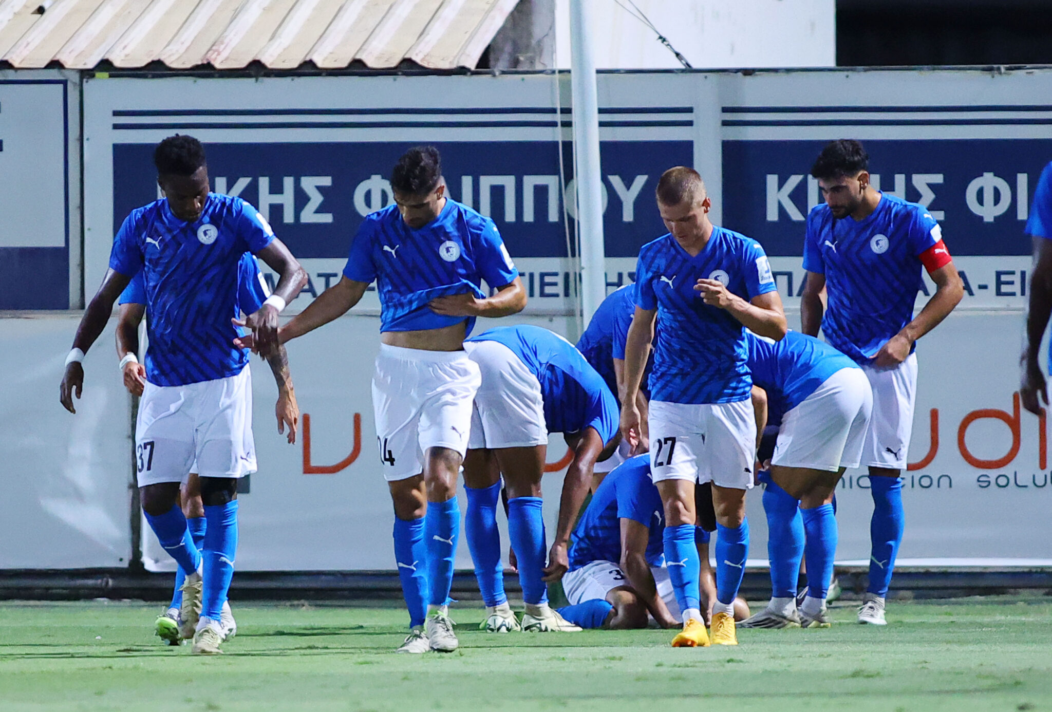 «Αχνιώτικο χαστούκι» και ξεκίνημα με το… αριστερό για την Ομόνοια (ΒΙΝΤΕΟ)