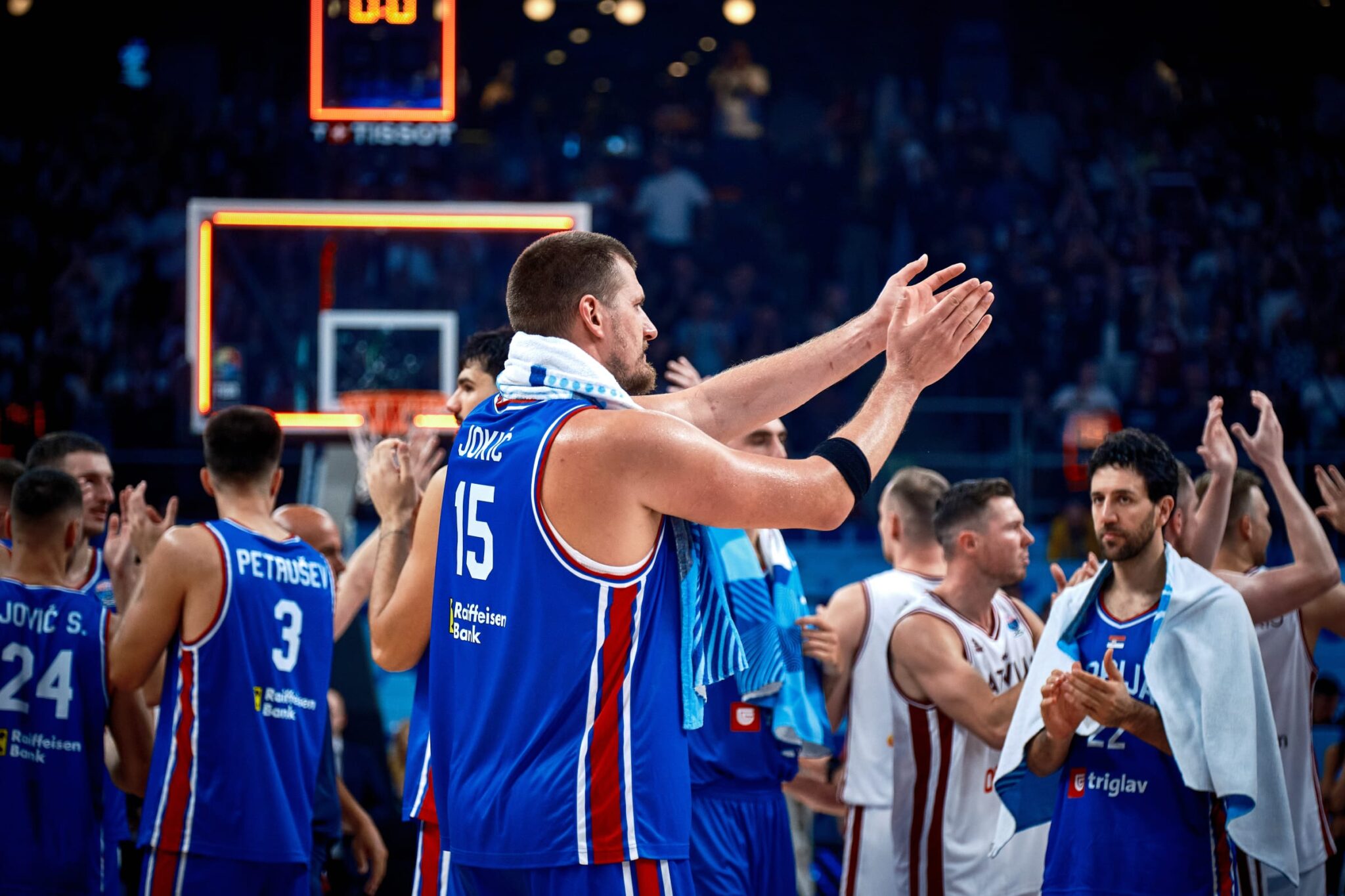 Ραψωδία Γιόκιτς και νίκη της Σερβία κόντρα στη Λετονία (ΒΙΝΤΕΟ)