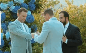 Ο Κασσελάκης δημοσίευσε για πρώτη φορά φωτογραφίες από τον γάμο του με τον σύζυγό του