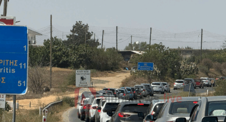 ΒΙΝΤΕΟ: Παρέλυσε το οδικό δίκτυο προς τα ορεινά, τα σημεία που επικρατεί χάος