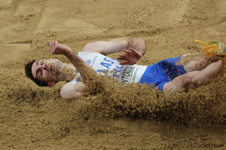 Έμεινε έκτος στο Παγκόσμιο Κλειστού Στίβου ο Τεντόγλου