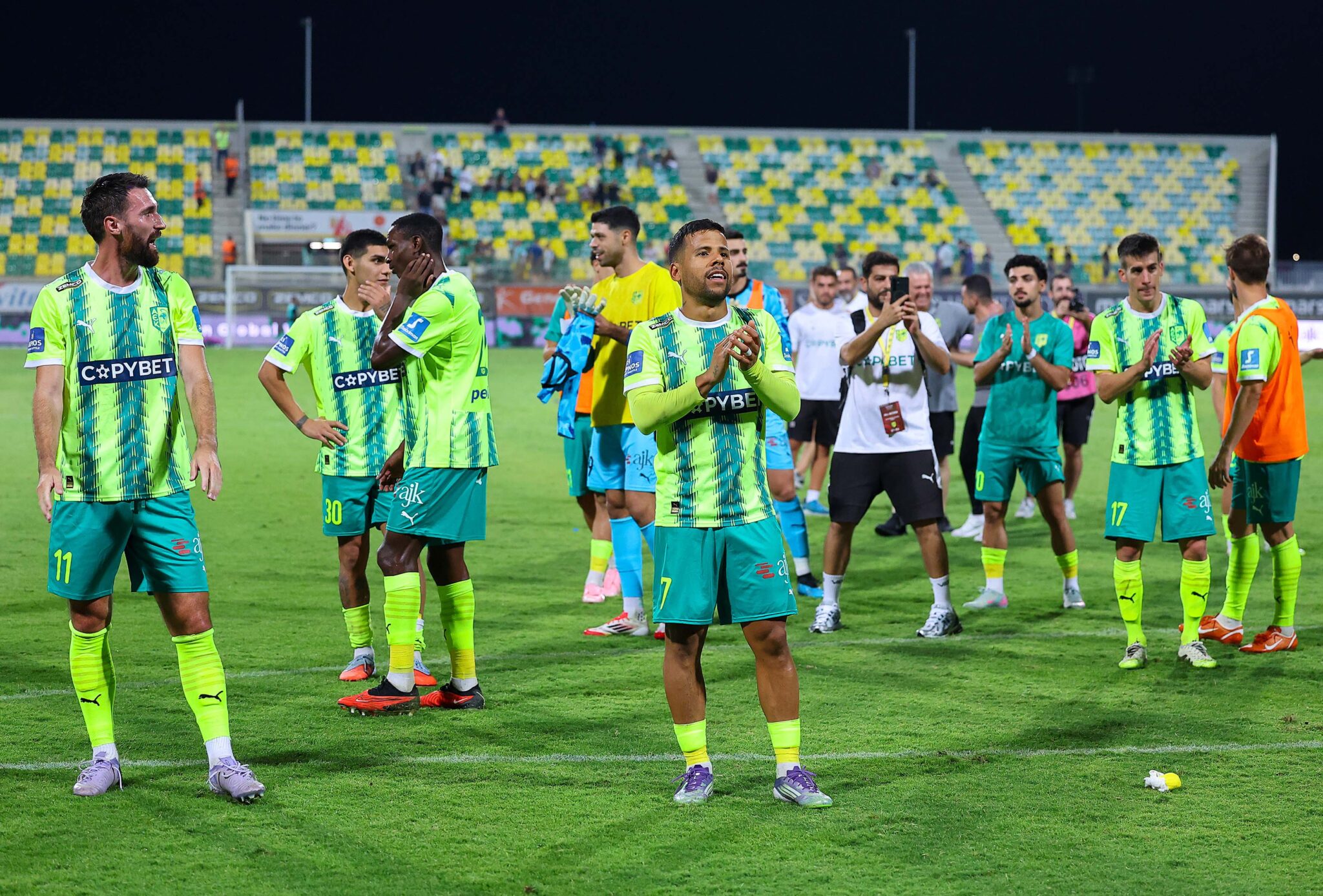 Κρίσταλ Πάλας-ΑΕΚ: Για την έκπληξη κόντρα σε ένα υψηλότατο εμπόδιο οι Λαρνακείς