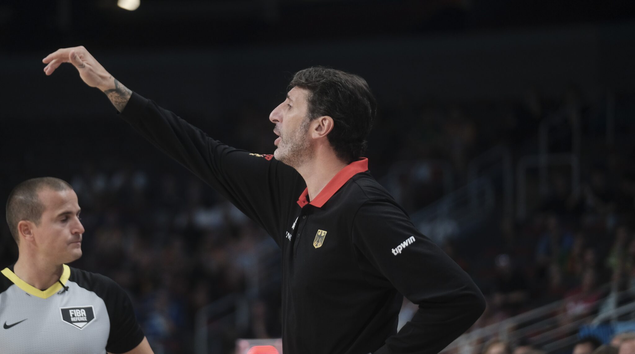 Αλλαγή στον πάγκο της Γερμανίας, ο Μουμπρού αφήνει το «τιμόνι» πριν τα προημιτελικά του Eurobasket 2025