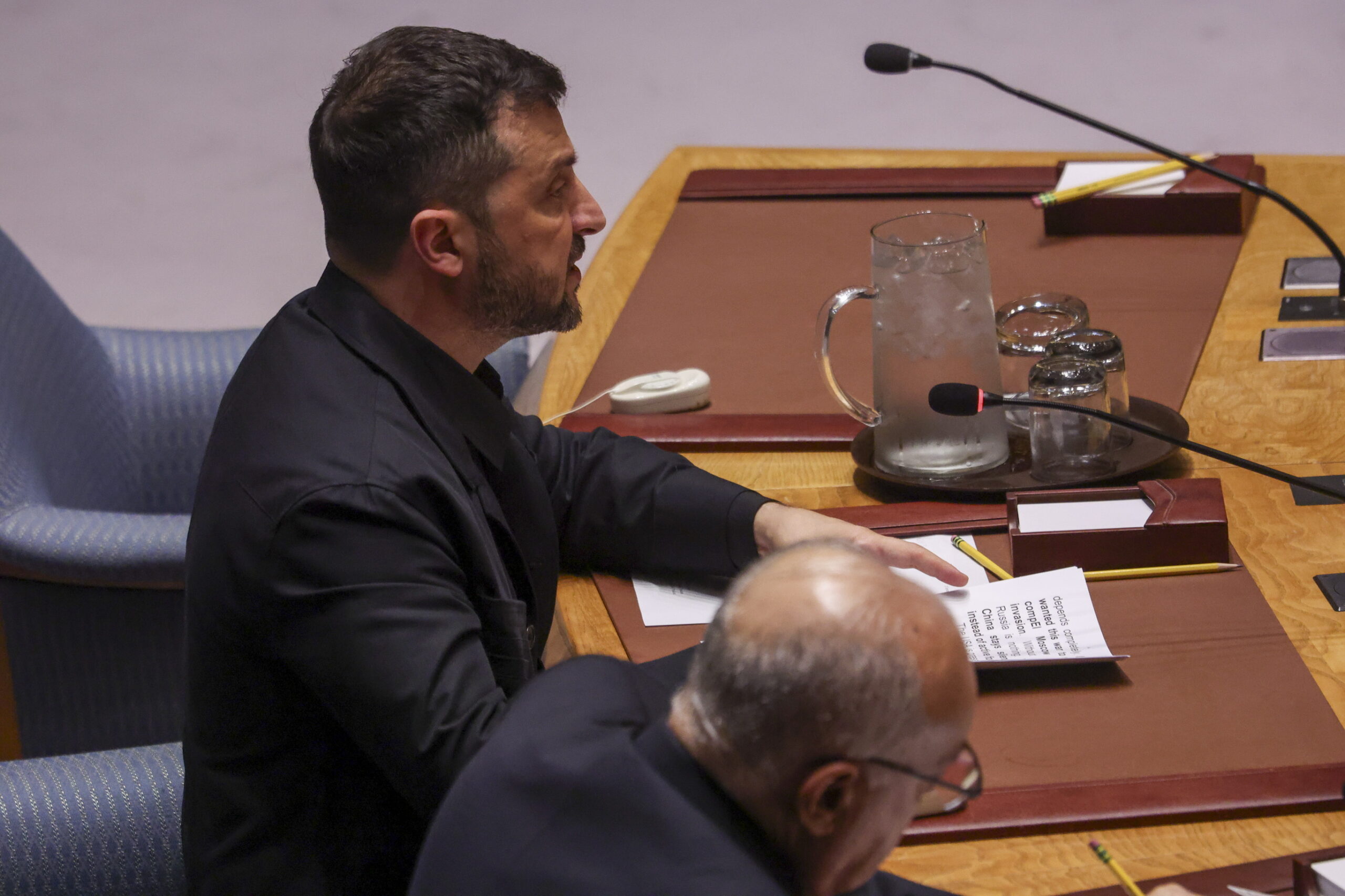 Με τα μάτια στραμμένα στη Γενεύη, καταφθάνουν ένας, ένας οι αξιωματούχοι για το Ουκρανικό