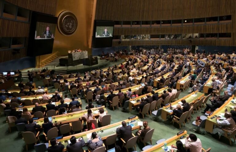 Κύπρος και Ελλάδα υπερψήφισαν τη Διακήρυξη για το Παλαιστινιακό