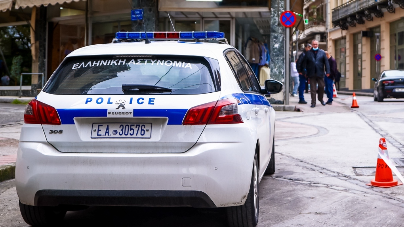 Χτύπησε με σφυρί τον 70χρονο συγκάτοικό του 31χρονος στη Θεσσαλονίκη