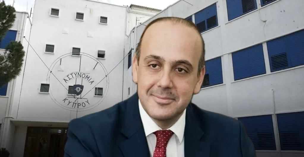 &Lambda;&alpha;&mu;&beta;ά&nu;&omicron;&upsilon;&nu; &kappa;&alpha;&tau;&alpha;&theta;έ&sigma;&epsilon;&iota;&sigmaf; &gamma;&iota;&alpha; &Phi;&alpha;ί&delta;&omega;&nu;&alpha; &omicron;&iota; &Alpha;&rho;&chi;έ&sigmaf;: &laquo;&Alpha;&xi;&iota;&omicron;&lambda;&omicron;&gamma;&omicron;ύ&nu;&tau;&alpha;&iota; ό&lambda;&epsilon;&sigmaf; &omicron;&iota; &pi;&lambda;&eta;&rho;&omicron;&phi;&omicron;&rho;ί&epsilon;&sigmaf;&raquo;