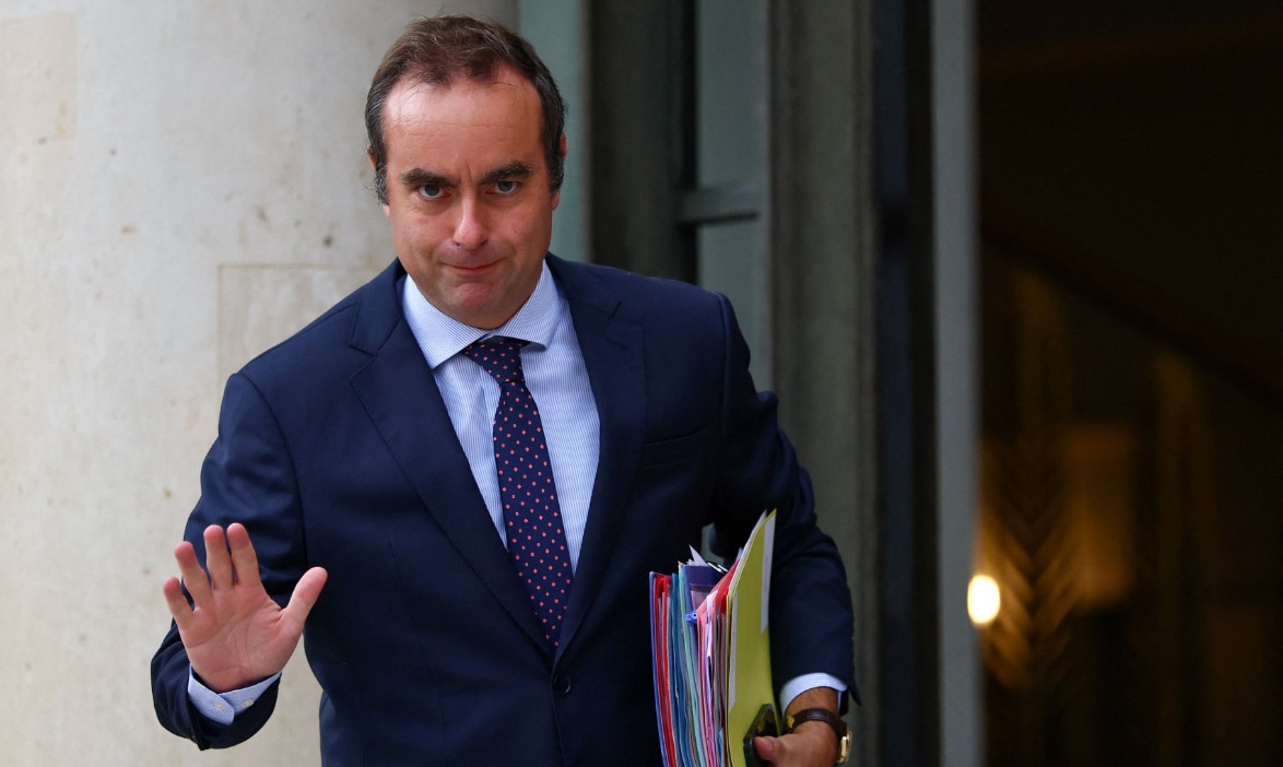 Πάγωσε μέχρι το 2028 τη μεταρρύθμιση του συνταξιοδοτικού συστήματος ο Λεκορνί