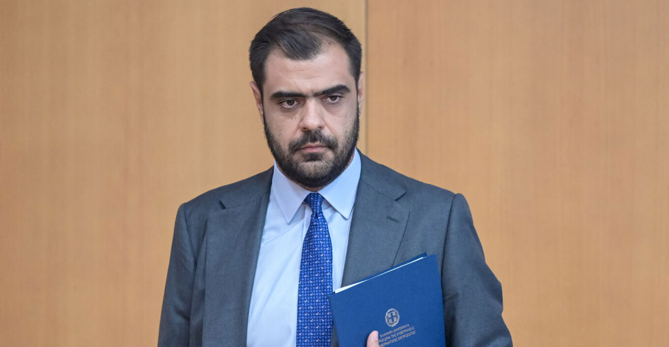 Δικογραφία για 28χρονο που έστειλε απειλητικά μηνύματα στον Παύλο Μαρινάκη