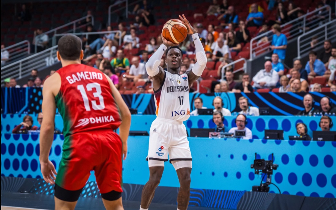 Αγχώθηκε μα… φόρτσαρε στο τέταρτο δεκάλεπτο και προκρίθηκε η Γερμανία (BINTEO)