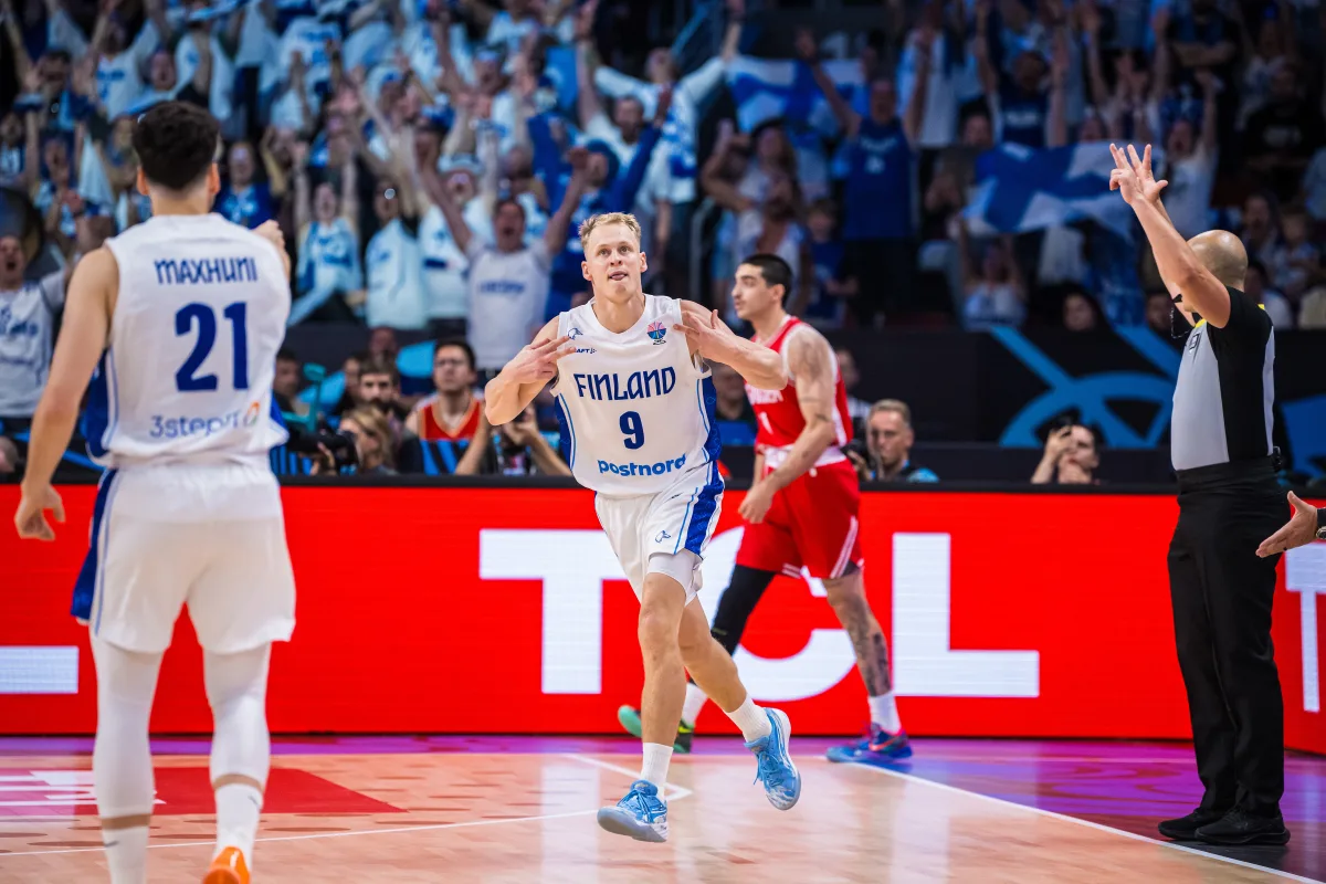 «Τέζαρε» τη Γεωργία με… βροχή τριπόντων και συνεχίζει να γράφει ιστορία η Φιλανδία (ΒΙΝΤΕΟ)