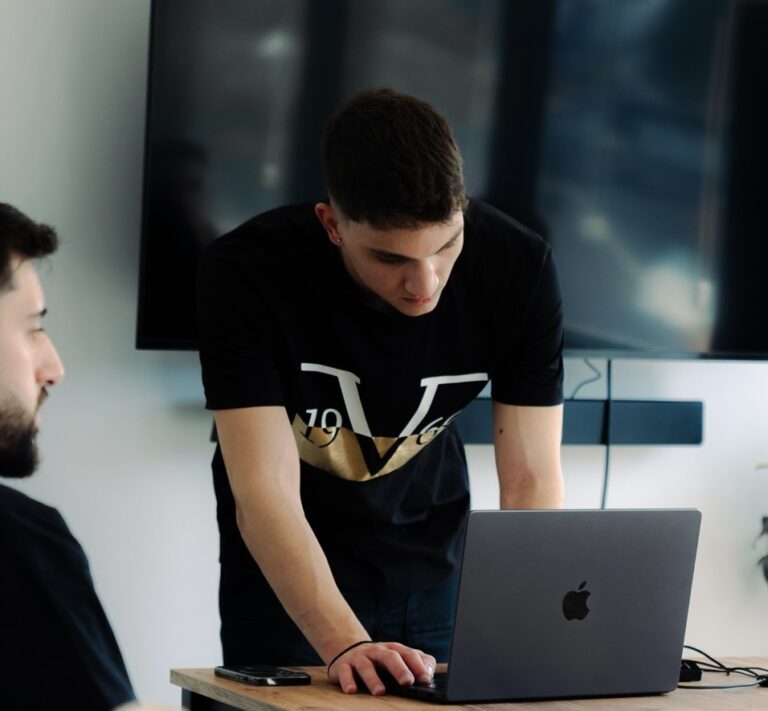 Τι απαιτείται για να επιβιώσεις ως νεαρός επιχειρηματίας στην Κύπρο