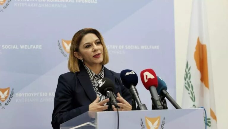 Επανεξετάζονται άμεσα τα επιδόματα ΕΕΕ σε έξι παιδιά με αναπηρία μετά το πόρισμα Μιχαηλίδου