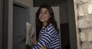 Δανάη Παππά: Η πρώτη αντίδραση για τον Βασίλη Μπισμπίκη μετά την κοινή εμφάνισή τους σε γλέντι