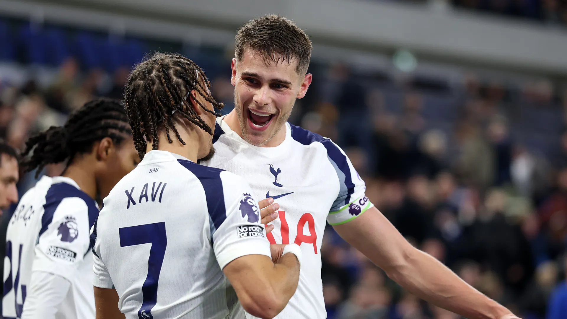 Πάρτι στον… αέρα από την Τότεναμ και «τριάρα» κόντρα στην Έβερτον (ΒΙΝΤΕΟ)