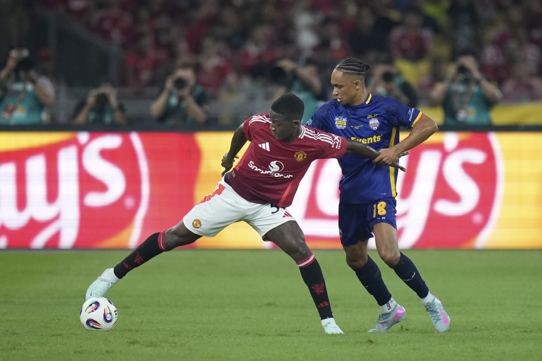 Δανείζεται Μέινου από την Γιουνάιτεντ η Νάπολι τον Γενάρη