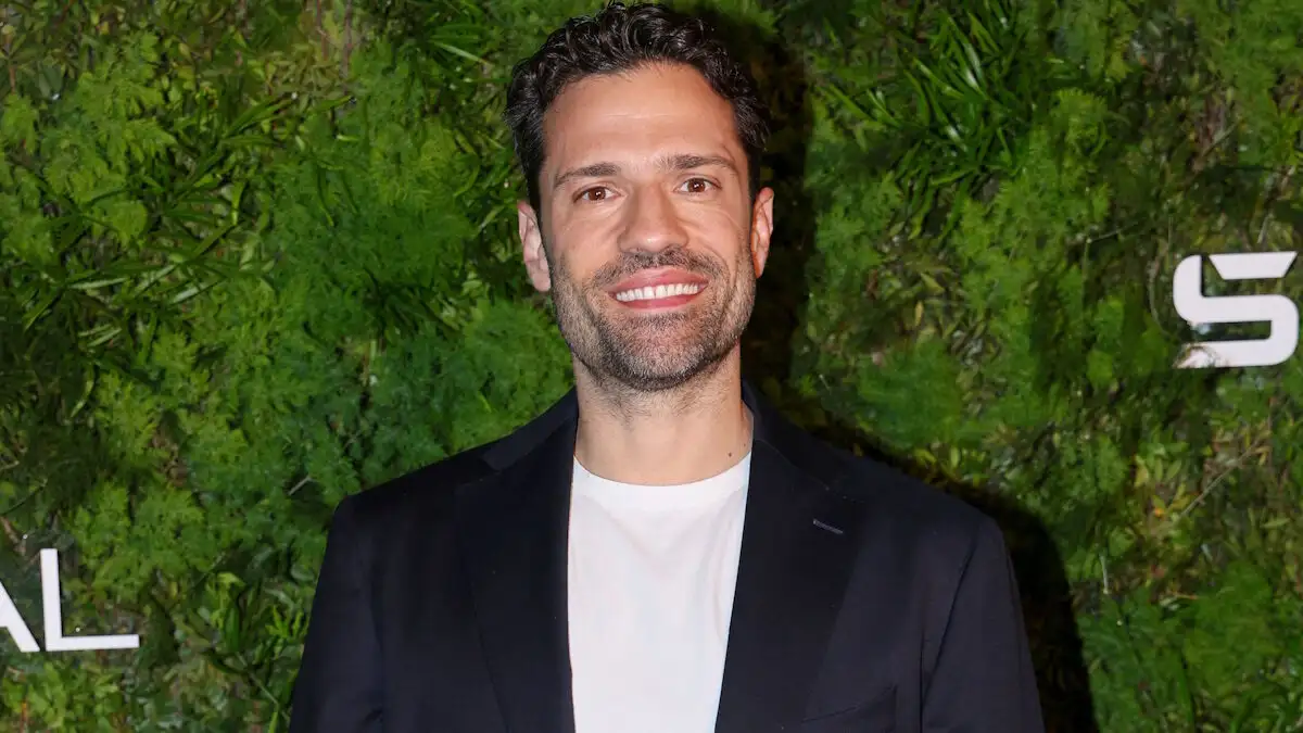 Συγκινεί ο Κωνσταντίνος Αργυρός: Έκανε δωρεά σε Ελληνικό Μουσείο της Μελβούρνης