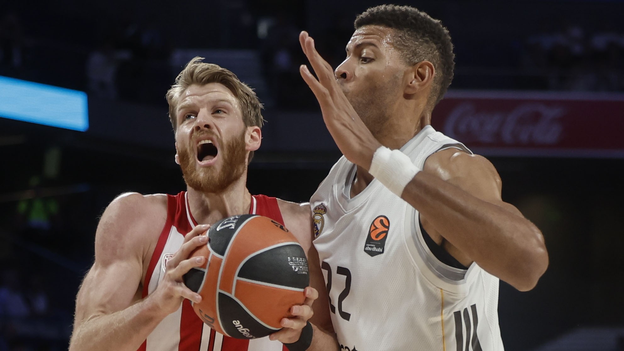 Νέο πλήγμα στον Ολυμπιακό, νοκ-άουτ και ο Γουόκαπ