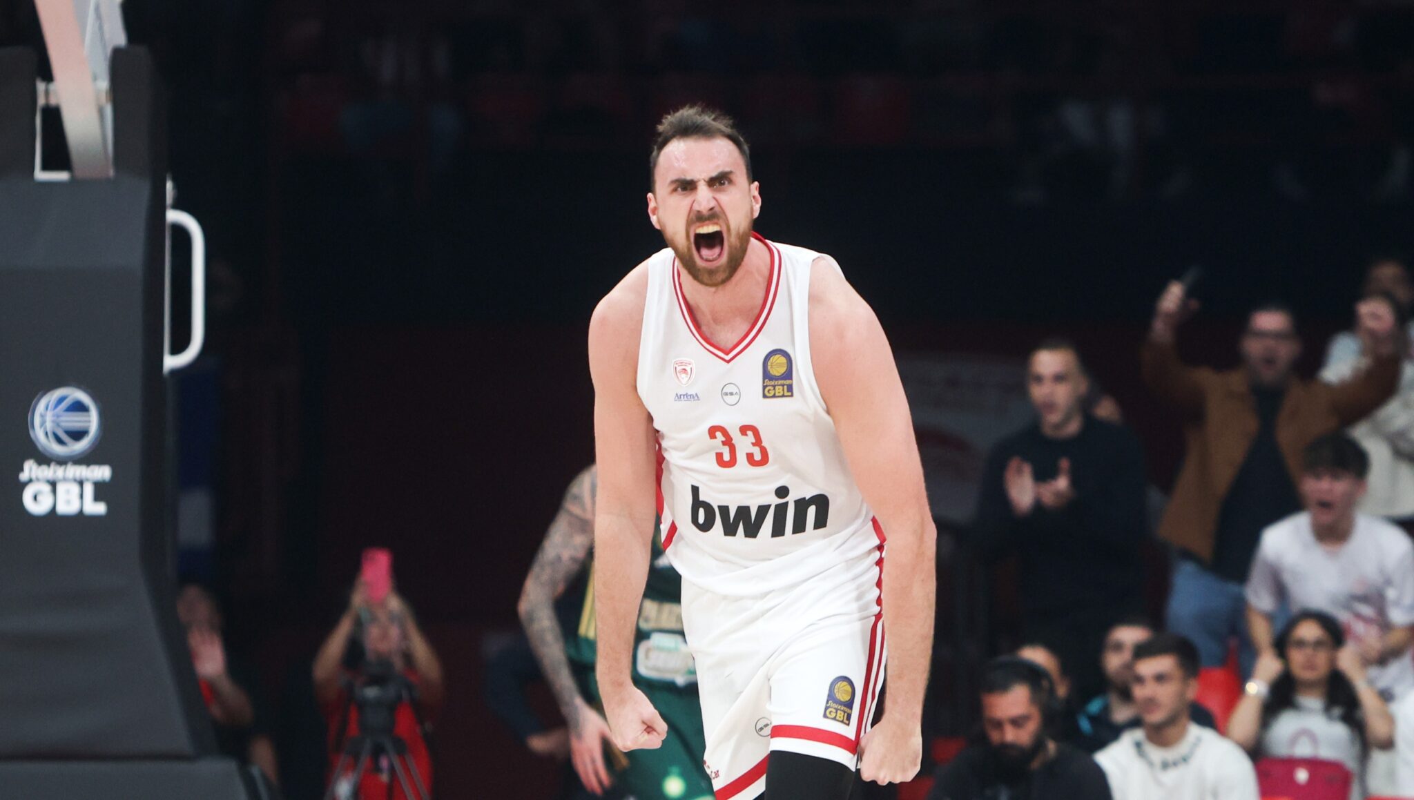 Ανοιχτό να παίξει ο Μιλουτίνοφ στον τελικό