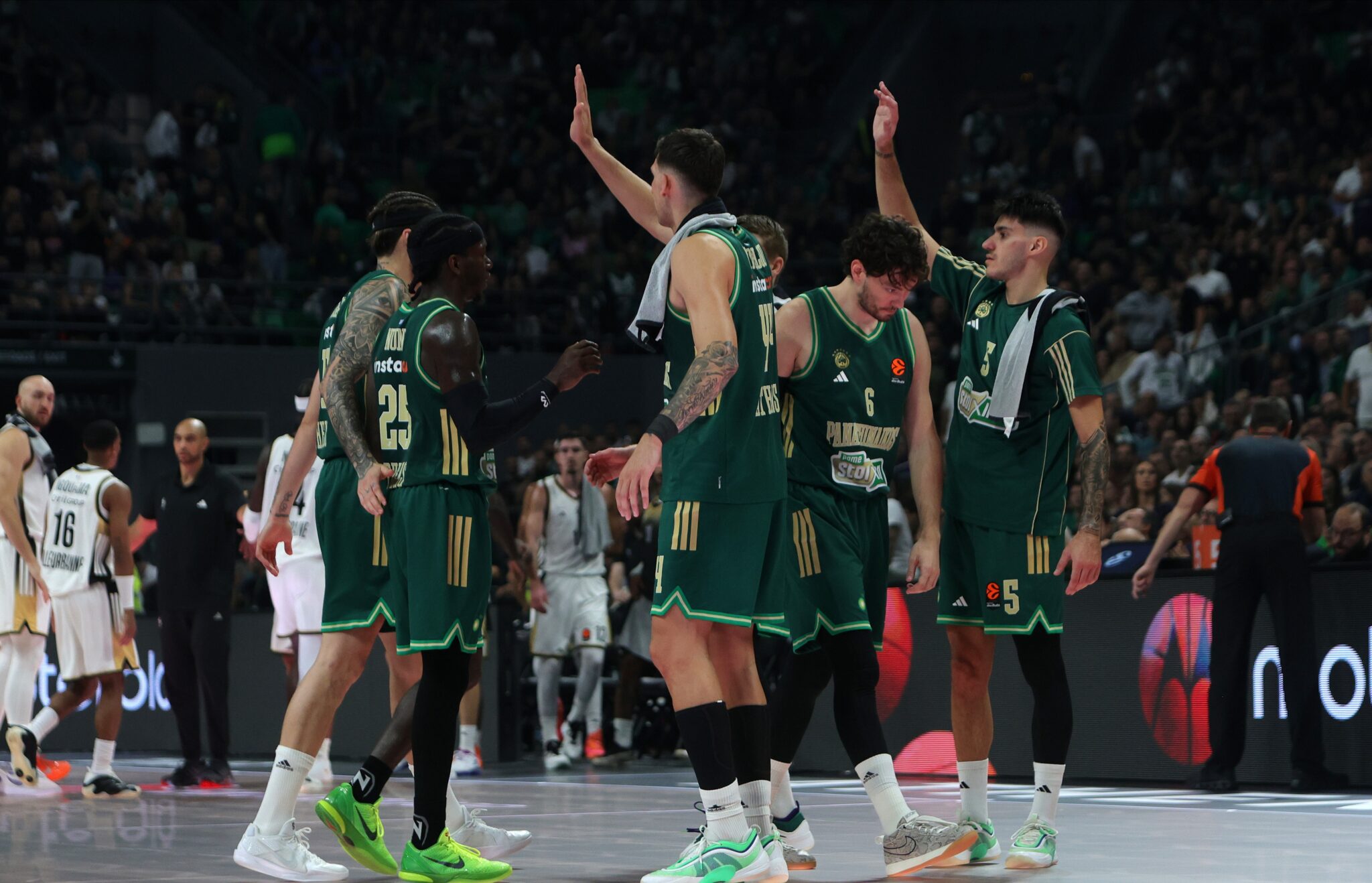 Οι διαιτητές του αγώνα του Παναθηναϊκού με την Ντουμπάι