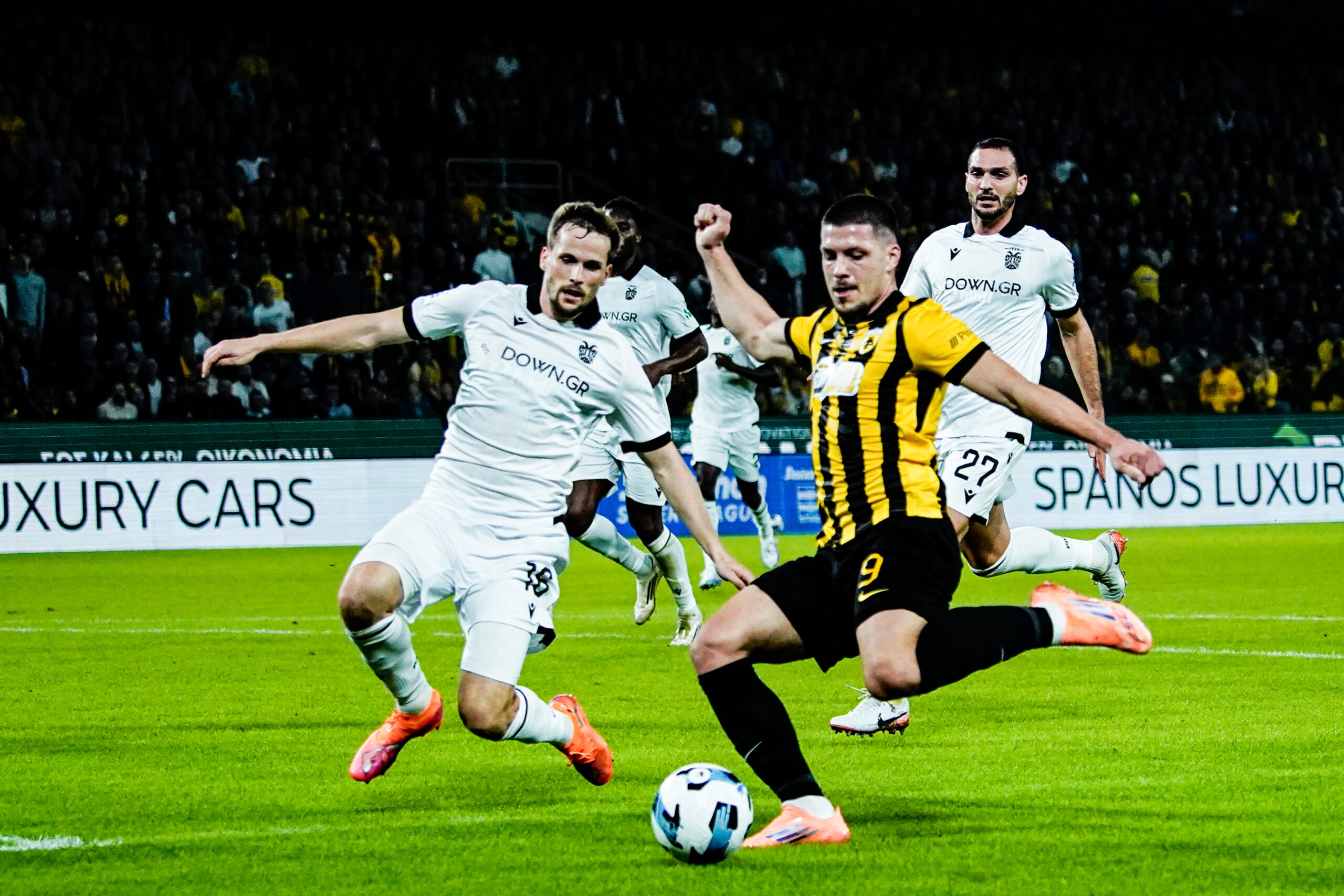 Ανακούφιση με Γιόβιτς στην ΑΕΚ