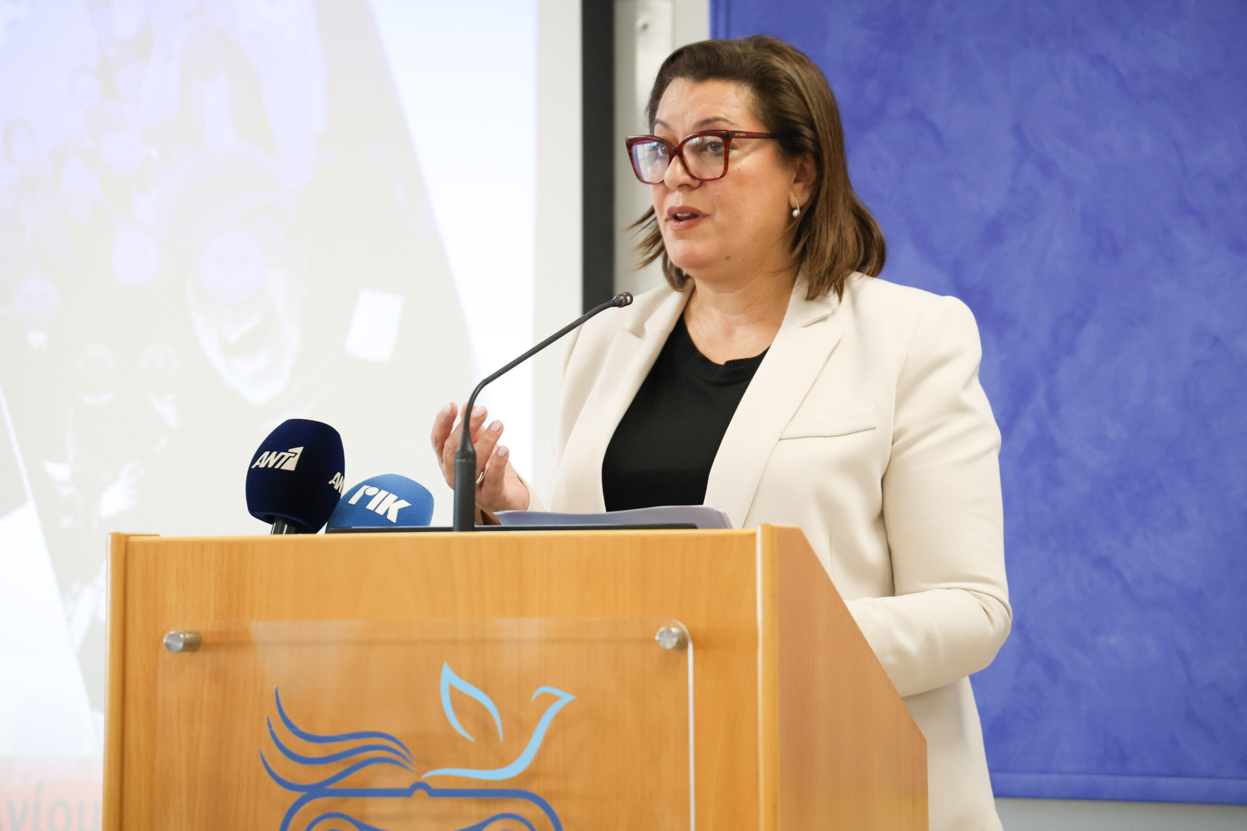 Υπ. Παιδείας: Προχωρά το θέμα φρούρησης και καμερών, αλλά δεν θέλουμε σχολεία φυλακές