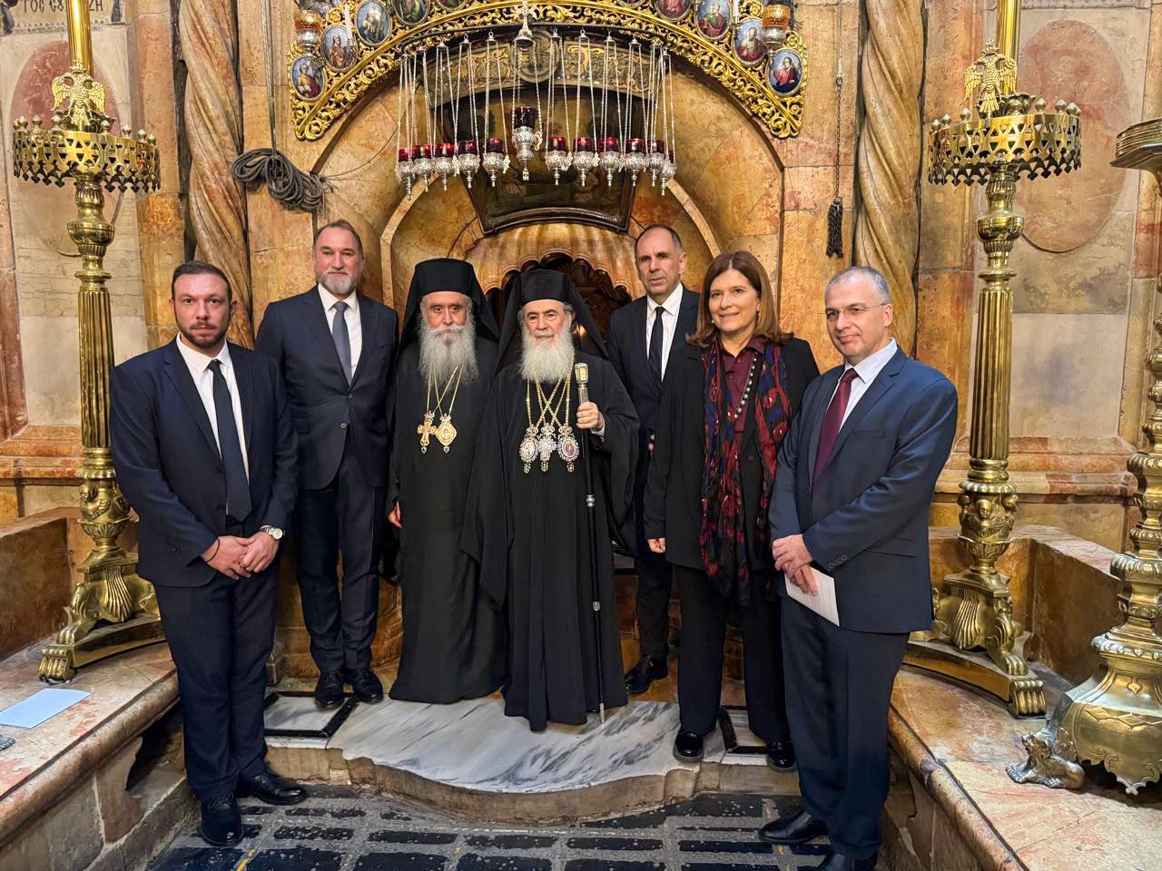 Στη χειροτονία του νέου Αρχιεπισκόπου Σινά, εκπροσώπησε τη Λευκωσία η Κασσιανίδου