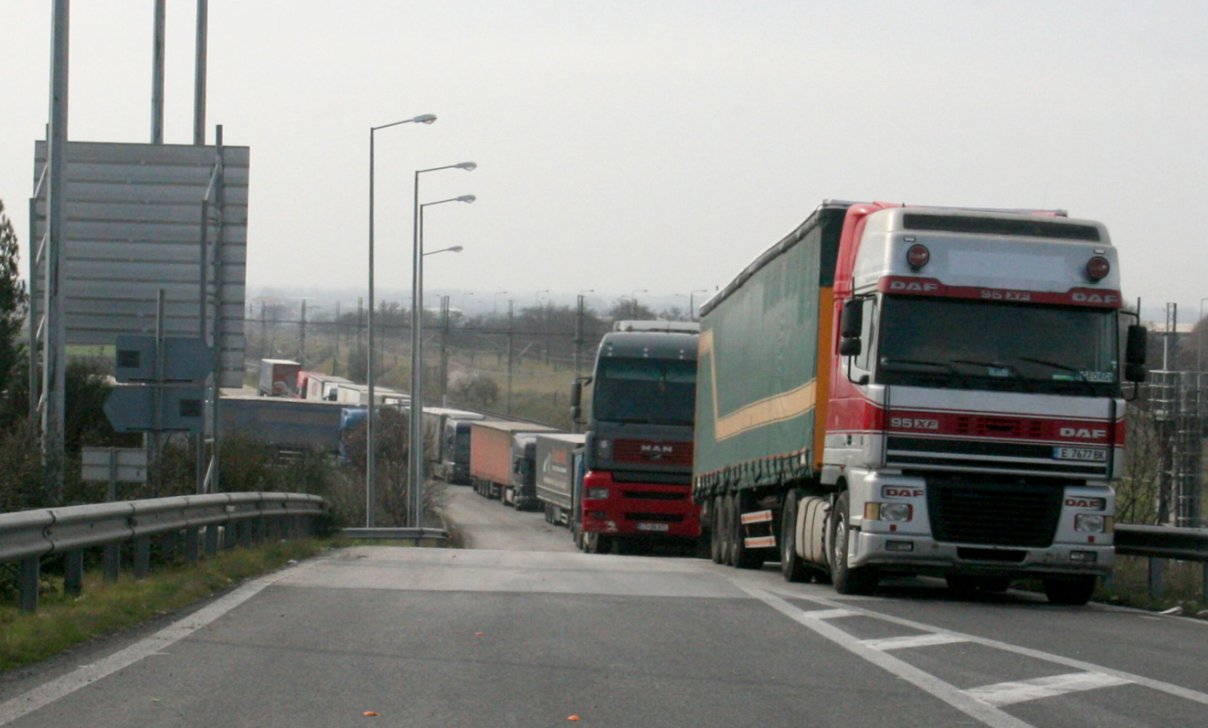 &Pi;&rho;&omicron;&epsilon;&iota;&delta;&omicron;&pi;&omicron;&iota;&epsilon;&#943; &tau;&omicron; &Kappa;&Epsilon;&Beta;&Epsilon;: &Kappa;&#943;&nu;&delta;&upsilo